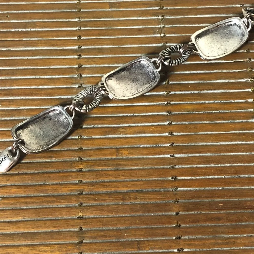 ☀️WEEKEND SALE☀️ Chico’s☀️Chunky etched metal bracelet - Picture 6 of 9